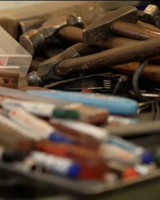 Coaching mit Feuer, Natur und künstlerischer Transformation in Zürich erleben