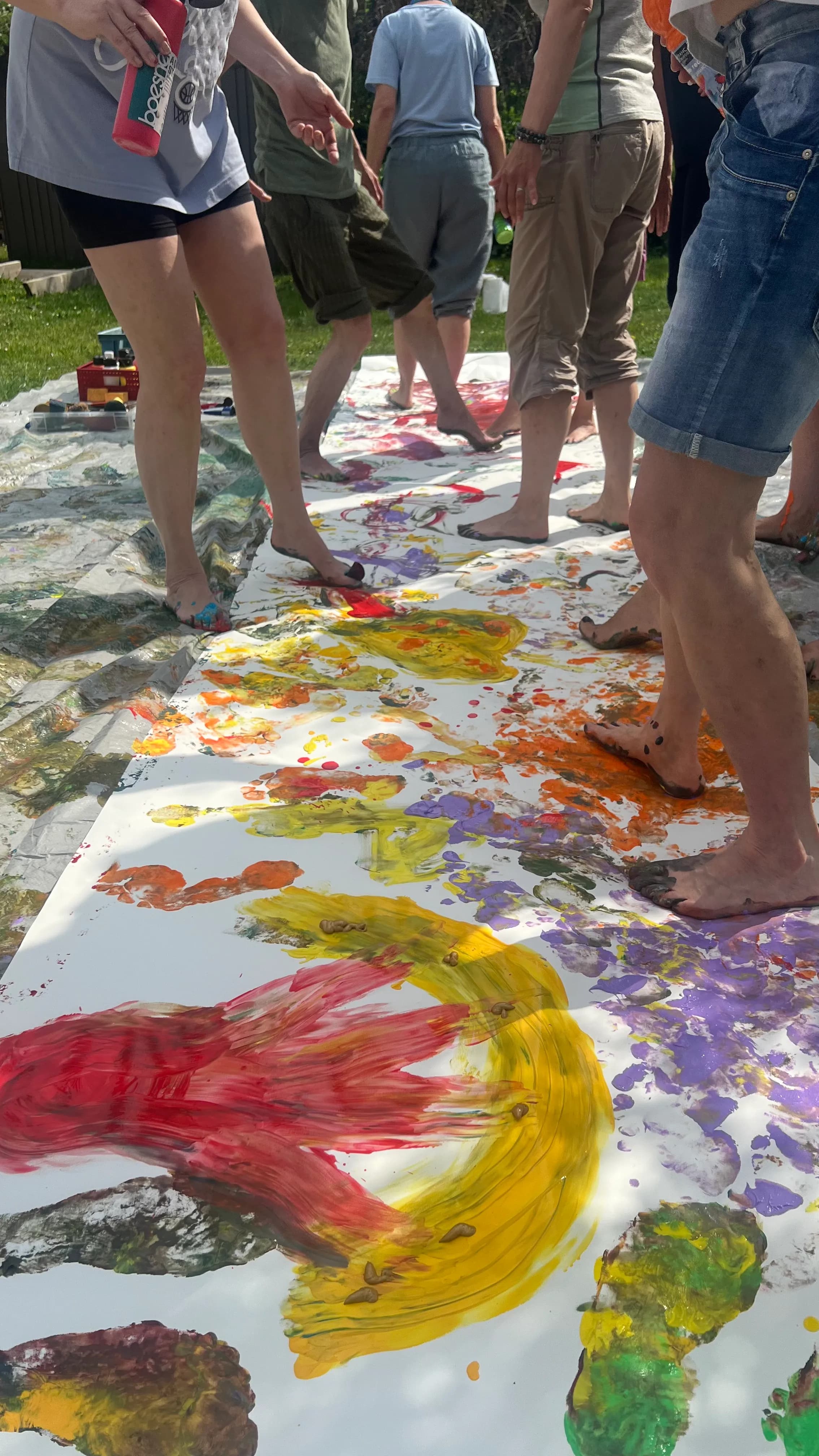 Teamevent mit Action Painting in der Schweiz buchen